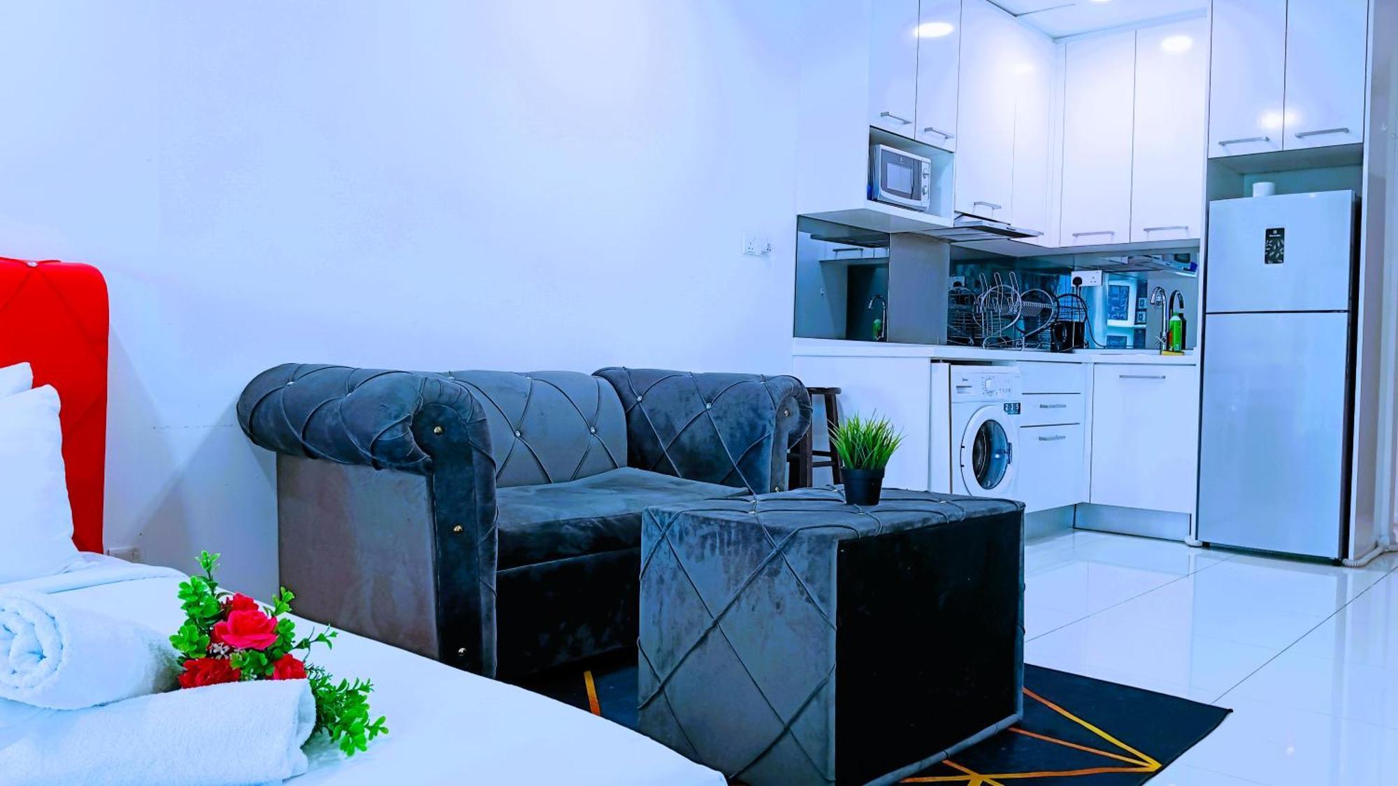 Summer Suites By Hibiscus Kuala Lumpur Exterior photo
