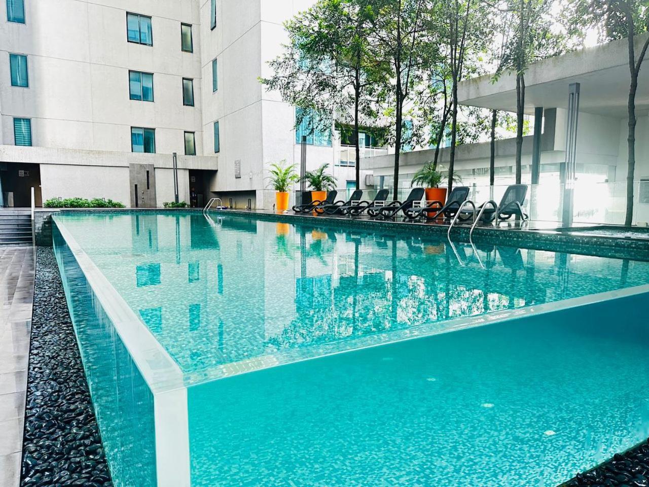 Summer Suites By Hibiscus Kuala Lumpur Exterior photo
